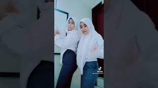 TIKTOK SMA GOYANG PINGGUL