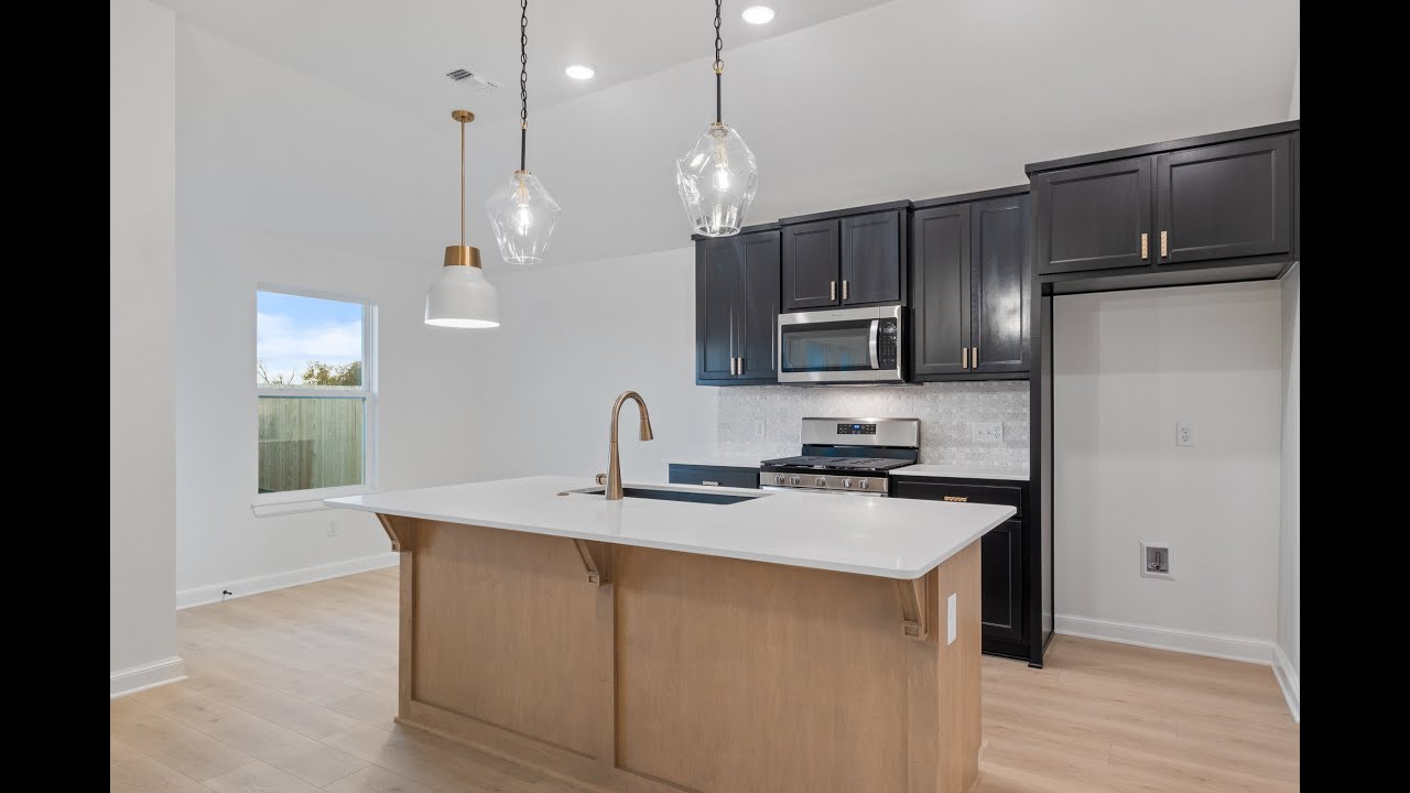 Take a Tour of This Stunning Home  |  Norman, OK