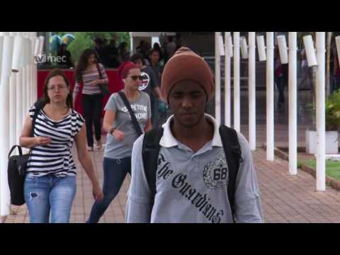 Vídeo: Como Escolher Uma Instituição Educacional