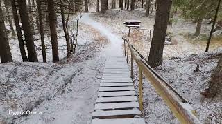 По снегу за родниковой водой. Дорога скоро станет не проходимая  04.11.25