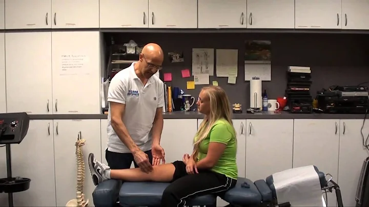 Knee Pain Reduced  in 30 Seconds / Patella Release Technique -- Dr Mandell