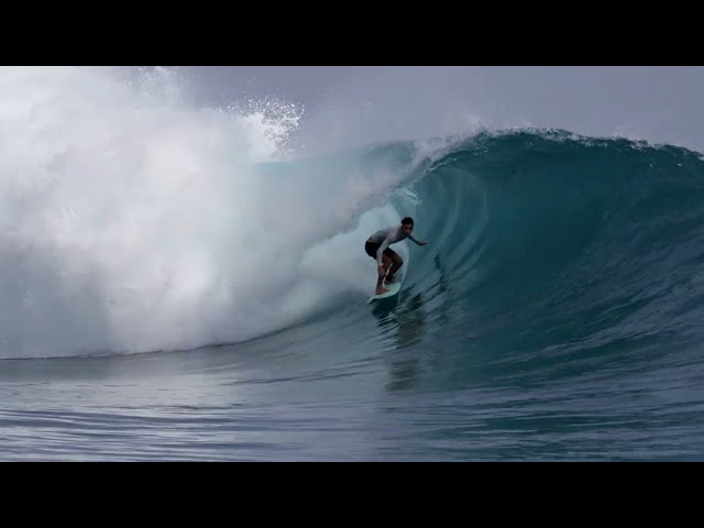 Miguel Castrillón surfer