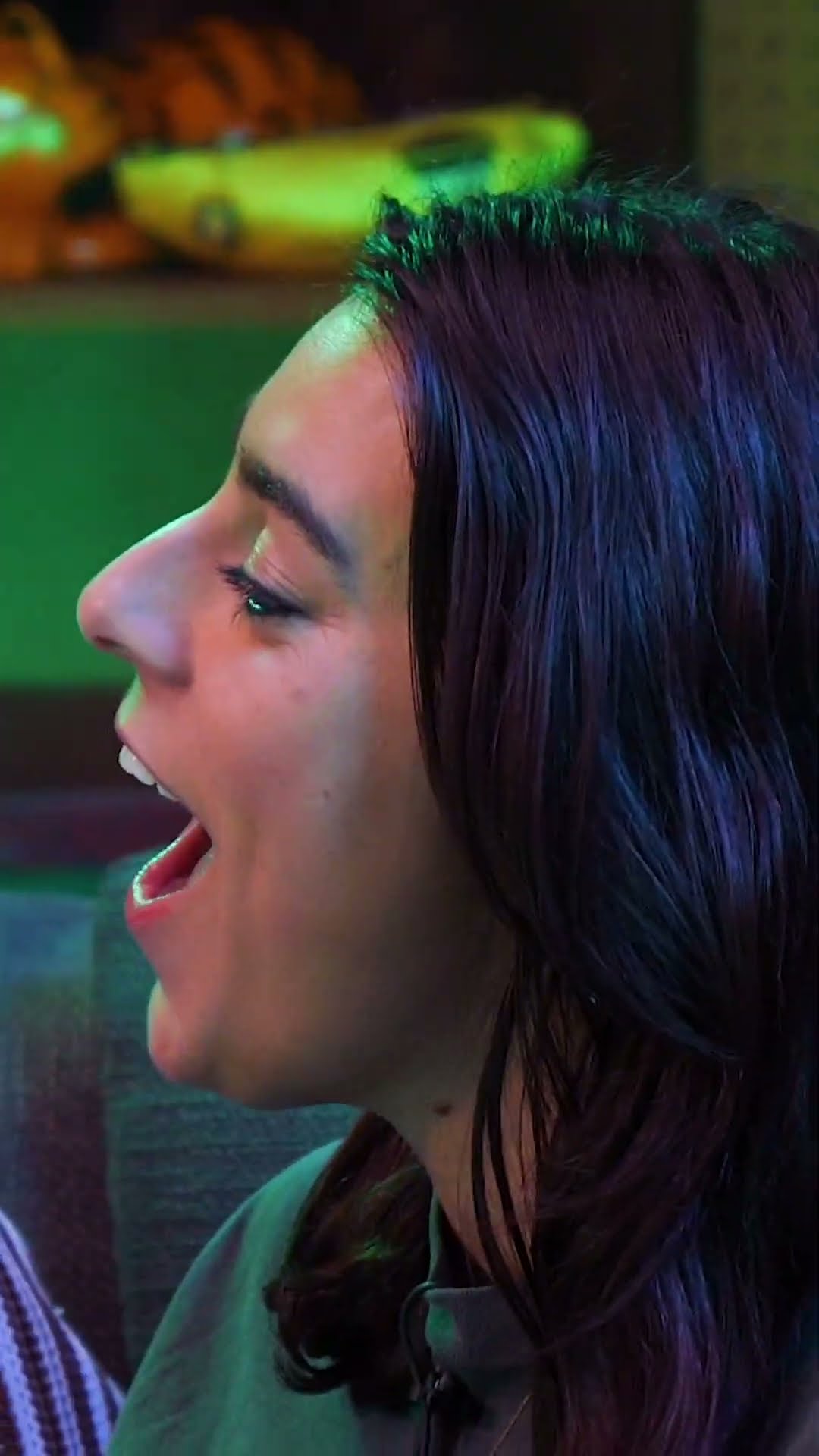 Someone get this girl a HOT DOG
