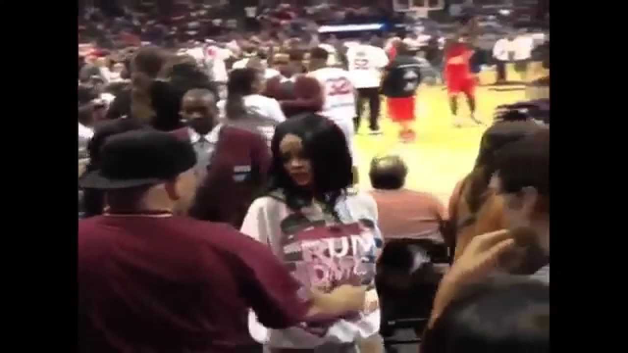 Rihanna Chris Brown Together Basketball Game + cara delevingne 