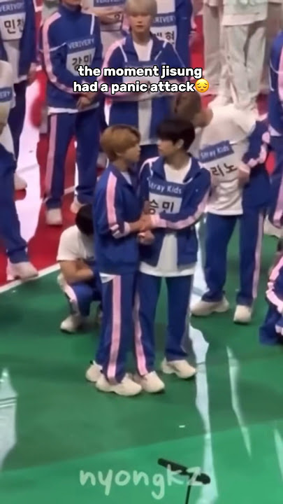 the moment jisung had a panic attack 😖 #jisung #straykids #kpop
