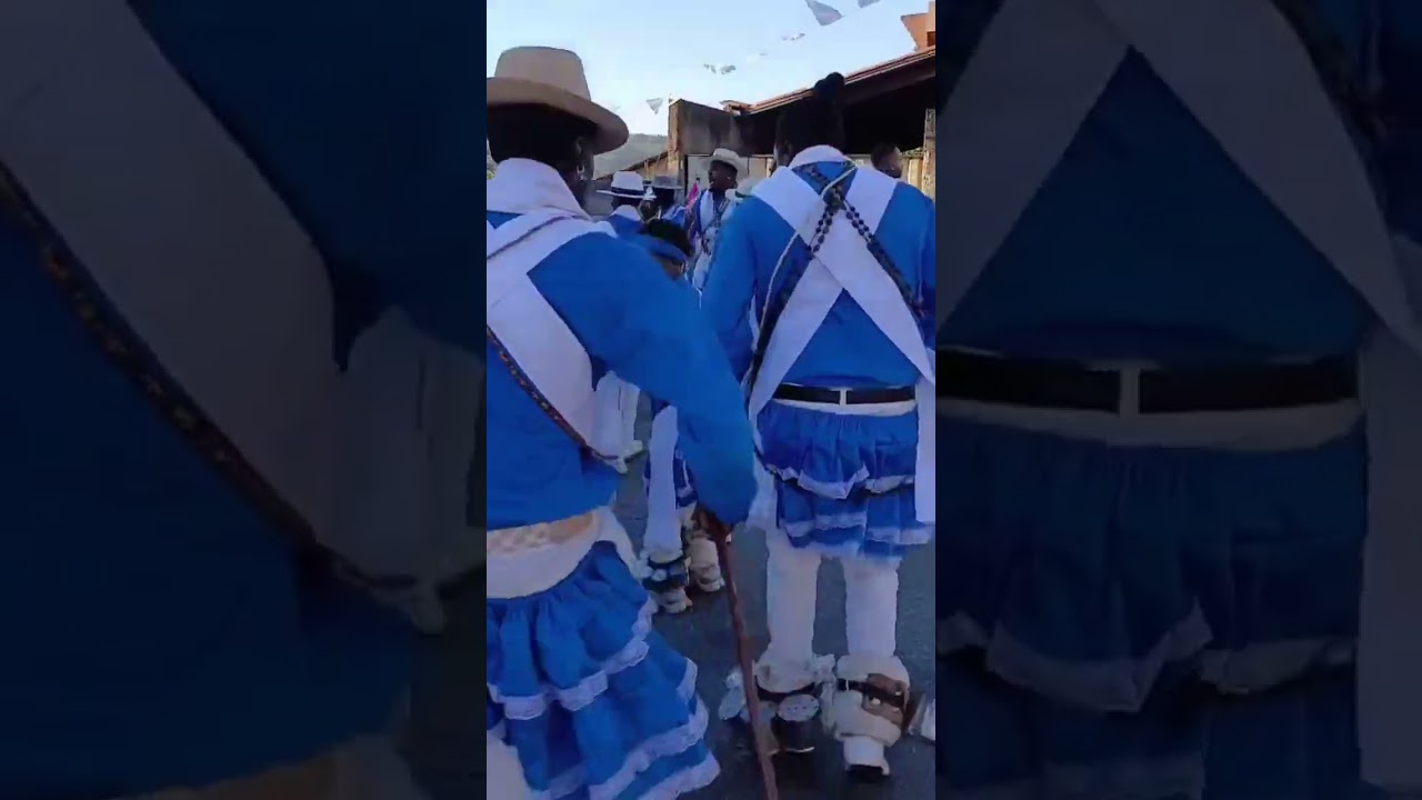 Moçambique de Nossa Senhora do Rosário (Berlamino)- Passa Tempo -MG