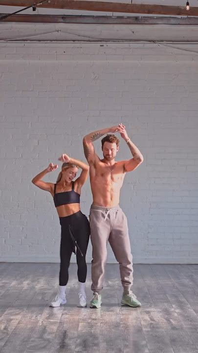 TikTok dance trends are fun. ☺️ | DWTS Dylan Efron & Daniella Karagach Week 2 ‘BTS’ | Via IG (22.09)