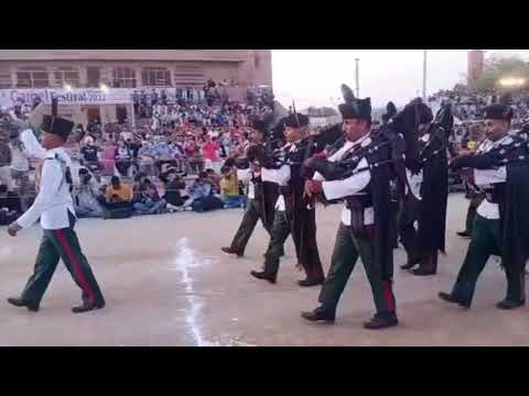 Pipe Band in International Camel Festival in Bikaner : Army Band