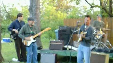 Jamie Flynn Blues Band Walkin The Dog
