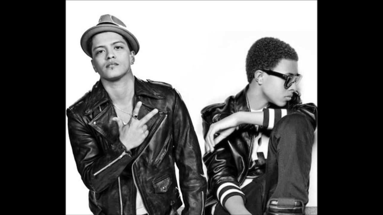 diggy simmons feat bruno mars click clack away