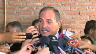 En diciembre se pagarán dos sueldos y medio a los empleados de la administración pública en Tucumán
