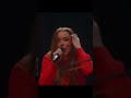 Cantora Brasileira Cativa Milhões com Voz e Emoção Inesquecíveis! #shorts