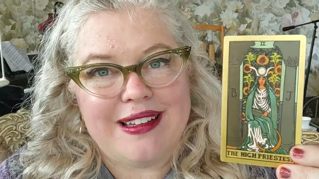 Friday Card: High Priestess