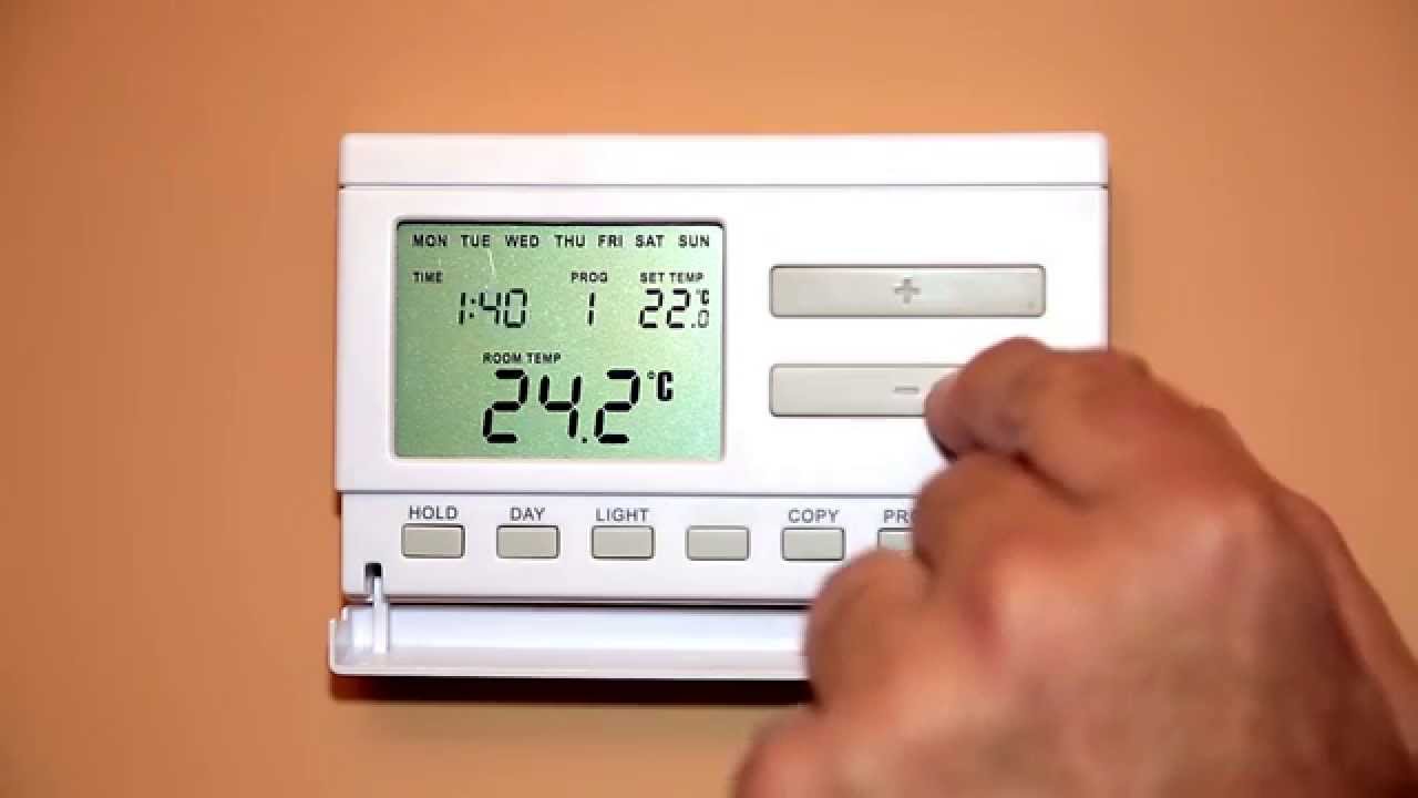 Computherm Q7 Q7RF Q8RF (megújult külsővel) videobemutató - 07 A termosztát  programozása - YouTube