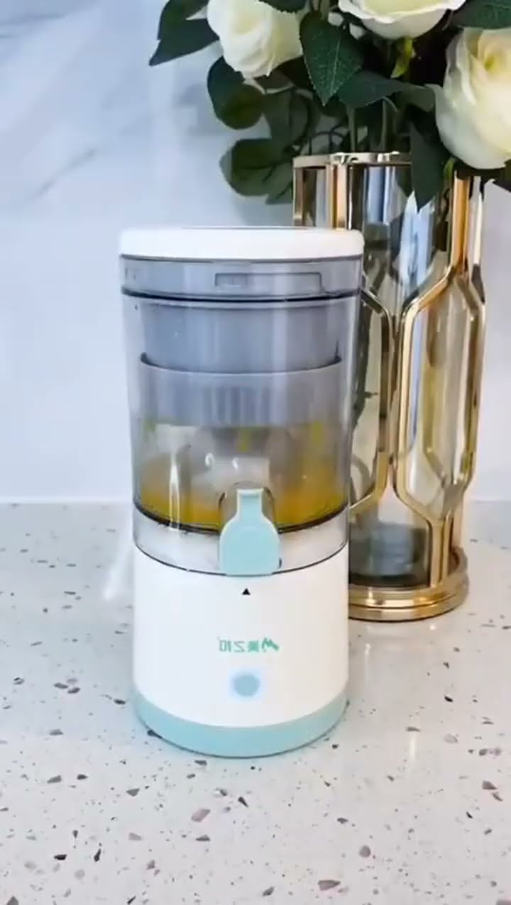 Electric Creative Portable Juice Maker