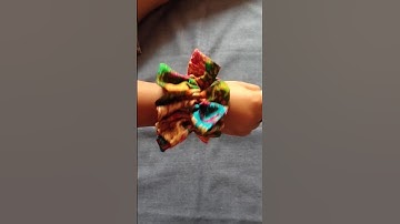DIY Ruffle Scrunchies //How to sew a ruffle Scrunchie #youtubshortsviral #diycrafts #youtubeshorts