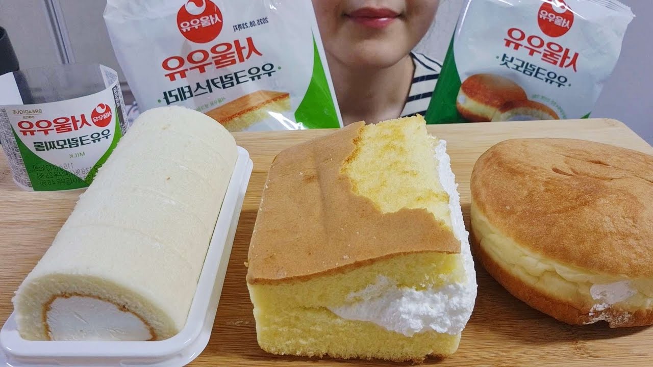 Asmr Mukbang cream bread eating sounds