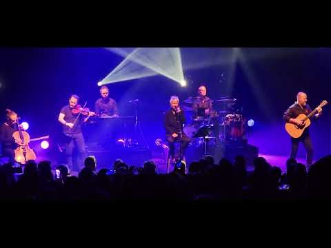Snippet of "This Be The Verse" live in Strasbourg