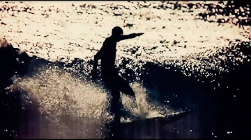 Waves_On_Waves X Space Tourist X Waves On Waves 1987 "Lightning Strikes Twice" (Official Video)