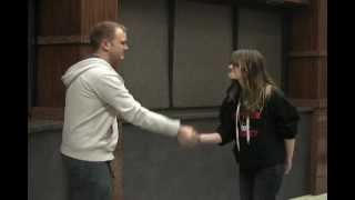 How To Shake Hands Professionally