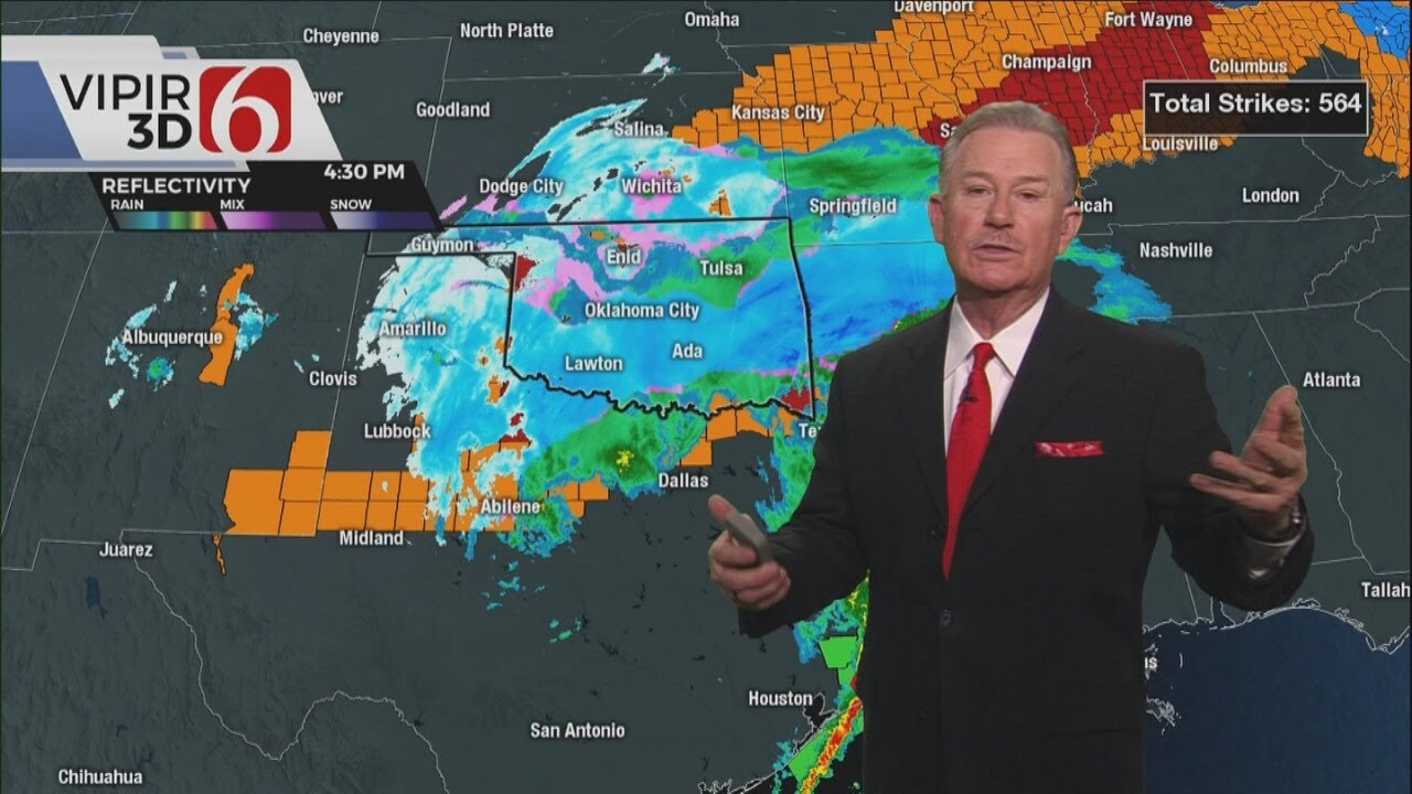 Winter Weather Moves Into Oklahoma - YouTube