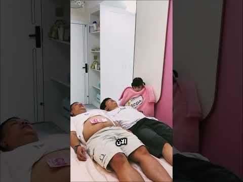 الأب مع ابنه مشهد طريف في العائلة