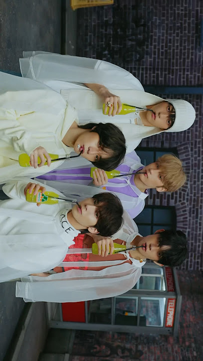 TXT (투모로우바이투게더) 誓い (CHIKAI) Concept Clip 'to B'