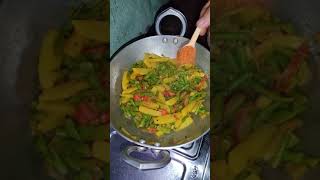 aloo beans ki sabzi ? shorts shortvideo greenbeansalookisabzi