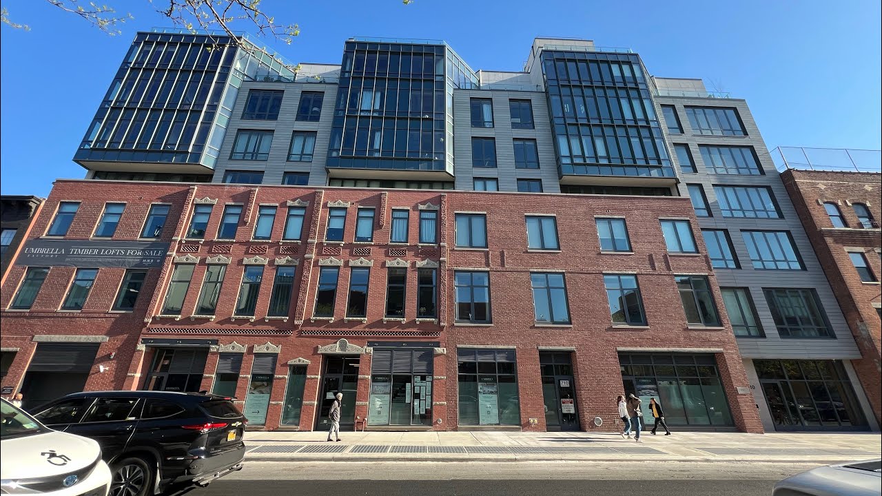 Brooklyn, Previewing UMBRELLA Factory,  710 Metropolitan Ave. Brooklyn NY ブルックリン不動産視察