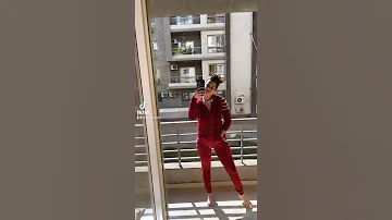 منى فاروق وامير عيد يوم جديد 