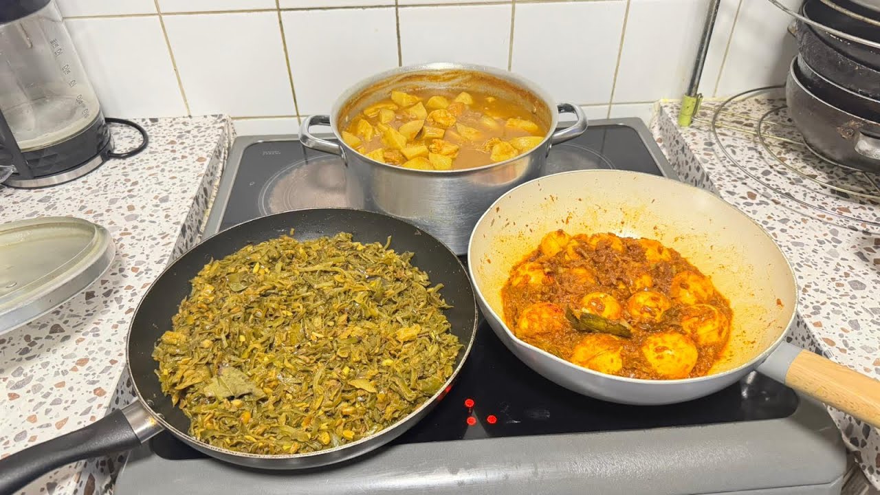 Delicious homemade burgers| African muki with prawn shutki sheera| egg bhuna 