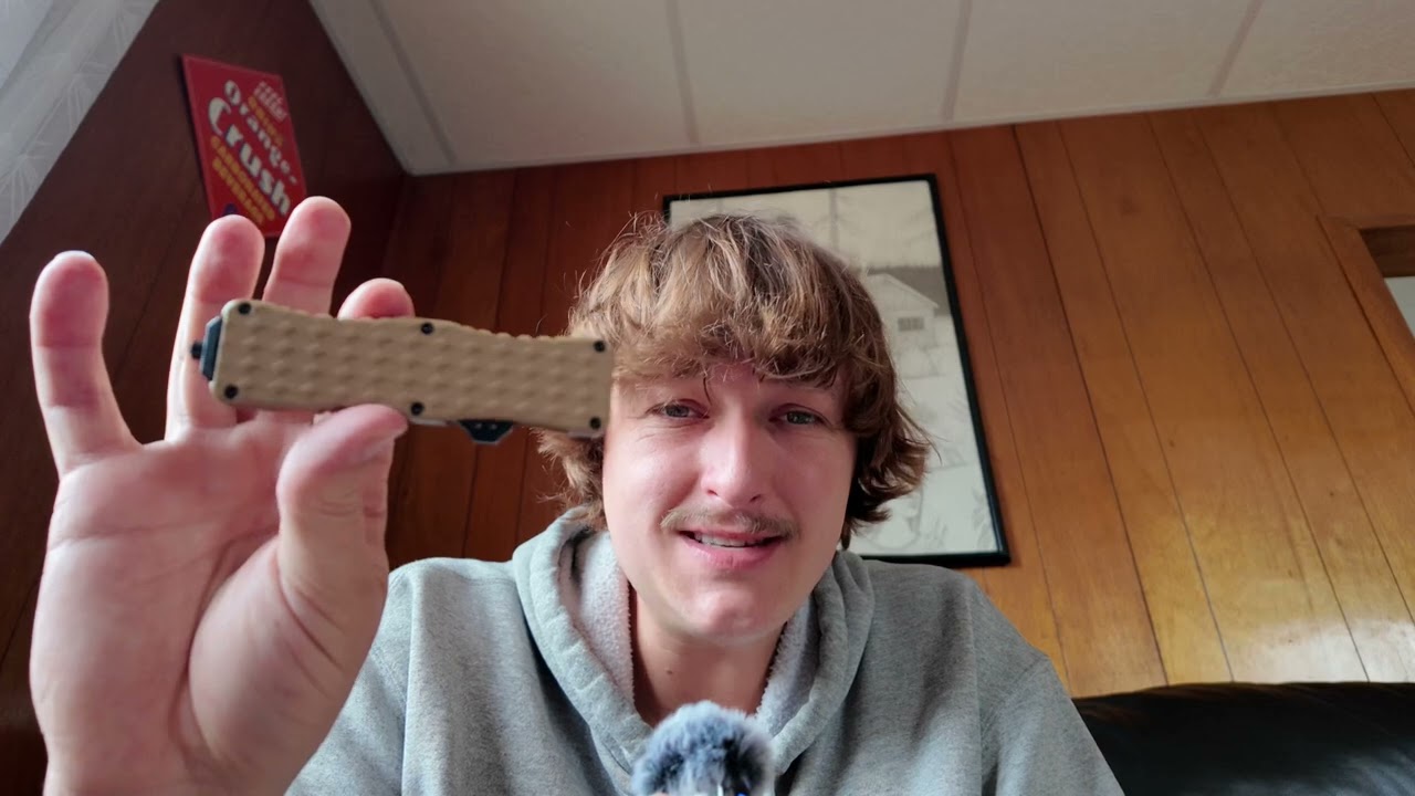 Schrade Uproar is IMPRESSIVE 