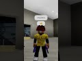 "Não é um Micofrone" #memeblox #roblox #vitorofyoutube #brookhaven2 #memes #brookhavenroleplay #RP