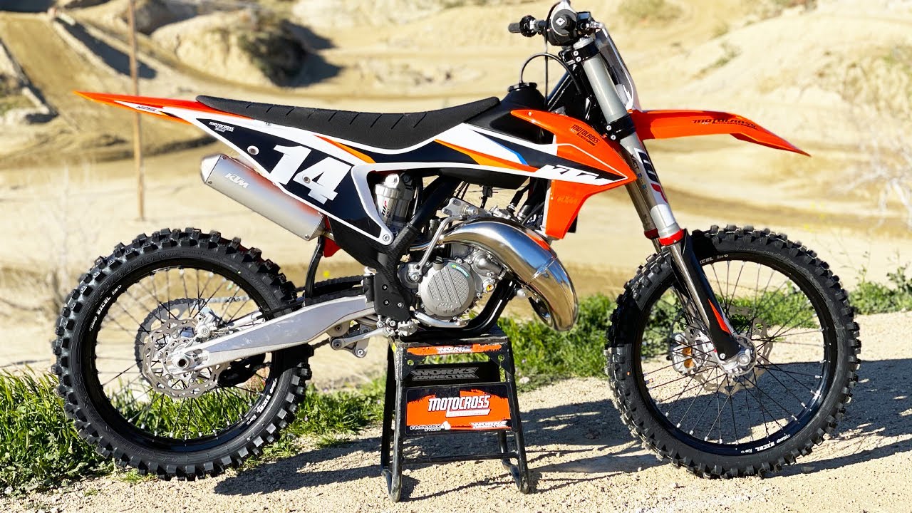 Ride KTM 125SX Two Stroke - Motocross Action Magazine - YouTube