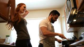 Cooking with My 7ft Girlfriend 🍳❤️ | Giantess Couple Vlog