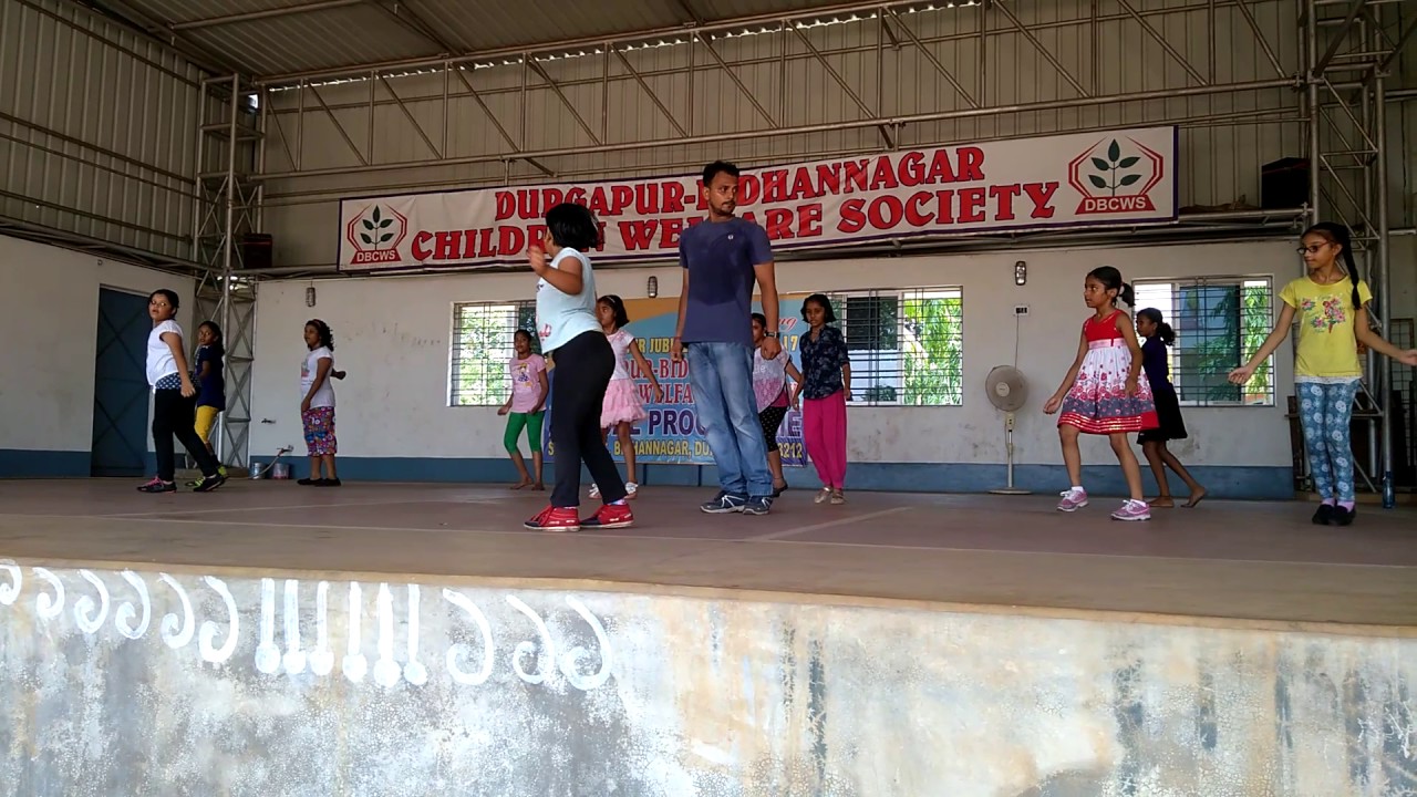 Awesome Dance of Anushka