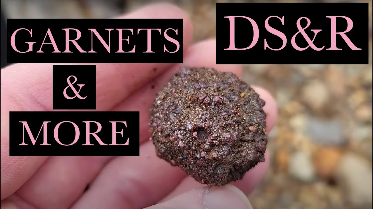 Rockhounding a Stream Near an Old Mine in PA - Garnets, Moonstone, Actinolite, Gabbro Samples Found