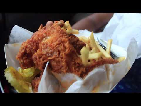 EUGENE'S HOT CHICKEN l FOOD VLOG