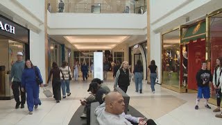 Post-Christmas shopping rush begins at Indianapolis malls