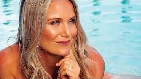 Ocean Road Magazine Summer 2020 Cover Shoot with A...