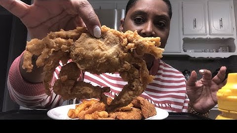 Trying Soft Shell Crab for the First Time