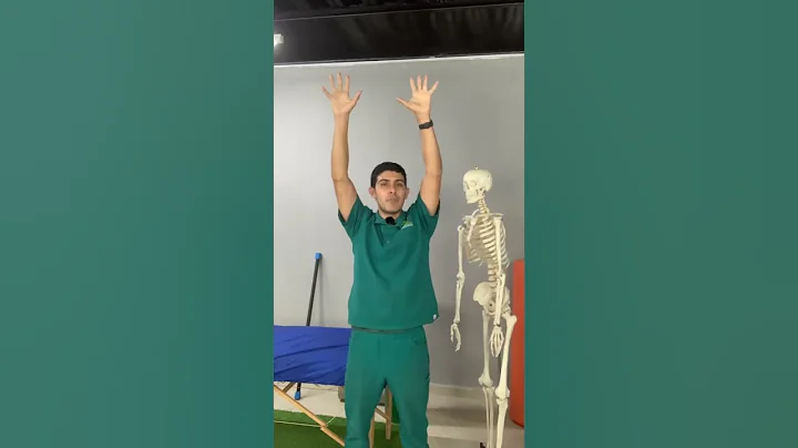 Discover how to relieve wrist pain with this exercise routine in less than 1 minute.