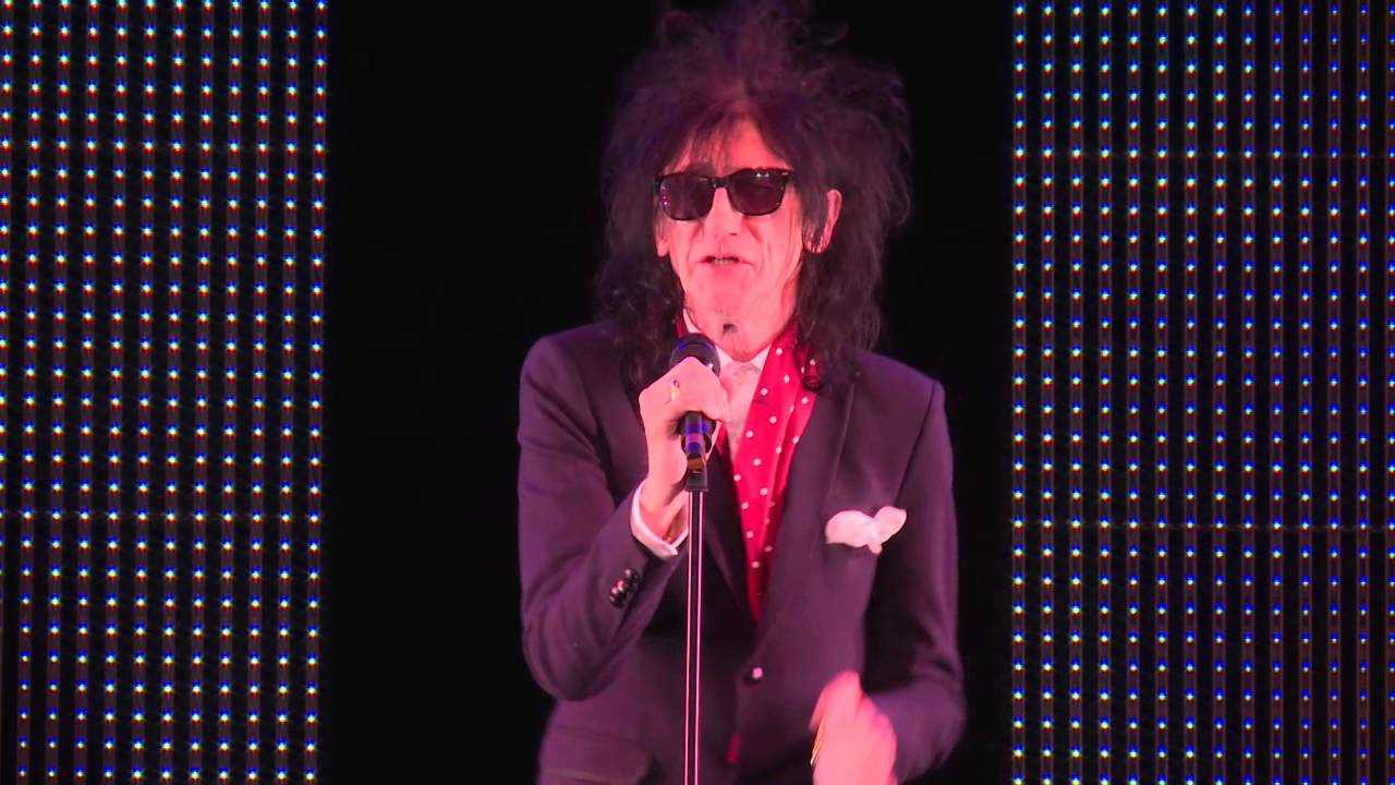 Dr John Cooper Clarke on rental cars (Glastonbury Festival Cabaret Tent