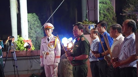 [Trực tiếp] Lễ thắp nến tri ân các anh hùng liệt sĩ | Báo Tuổi trẻ Thủ đô