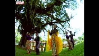 Siti Nurhaliza - Es Lilin (Official Music Video)