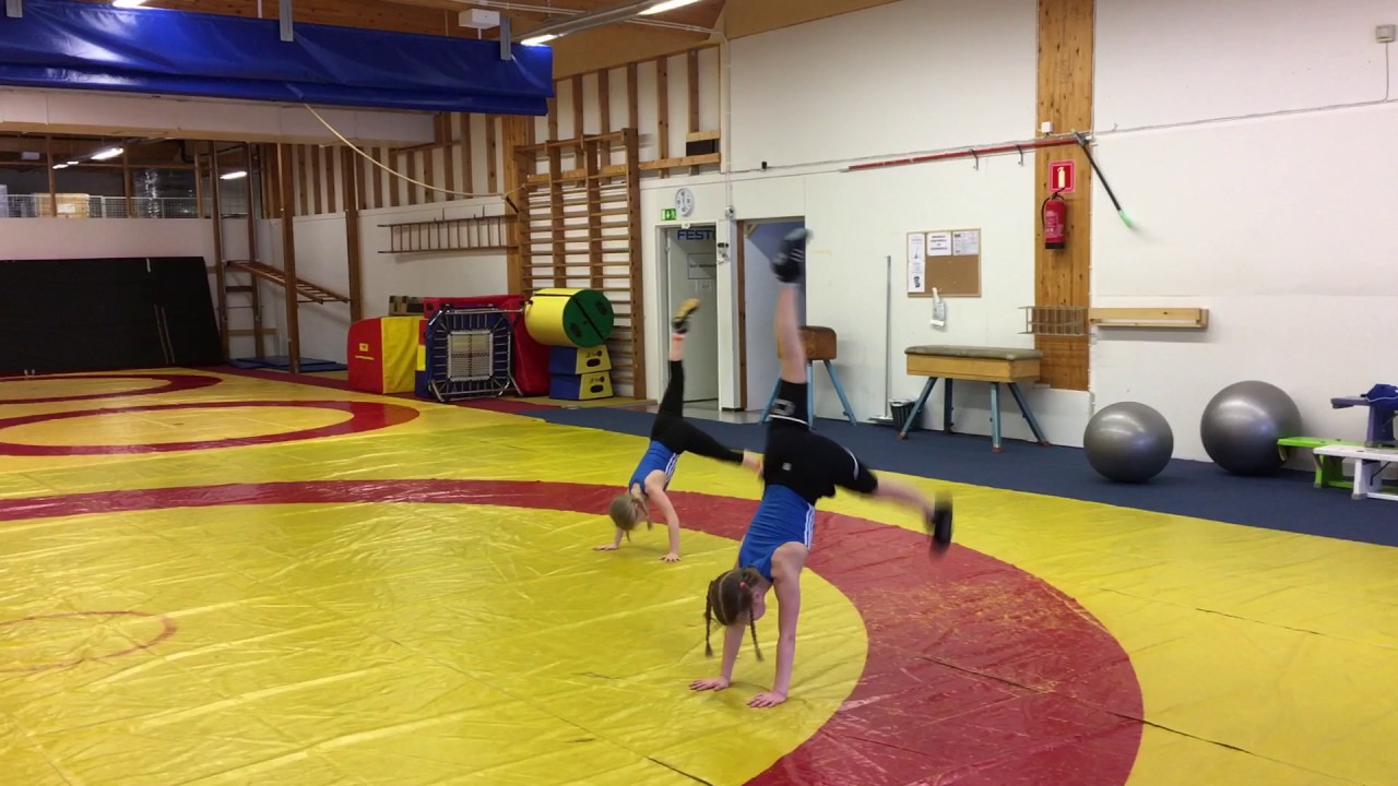 Handstand Rol Handstand Forward Roll - YouTube