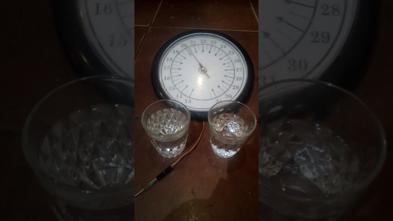 Стрелочный электронный термометр - YouTube