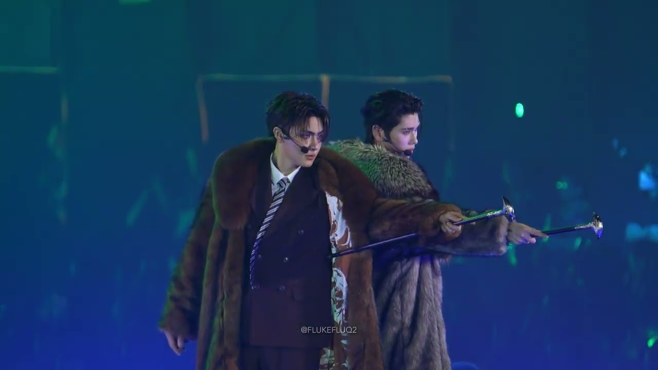 250518 Joong & Dunk - Bodyguard | #LOLFanFest2025D2 - YouTube