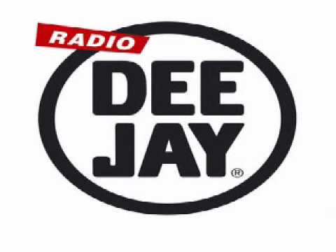 Radio Deejay - skit Kento 15" per Soulsista (I Got Money) auf YouTube ansehen Radio Deejay - skit Kento 15" per Soulsista (I Got Money) auf YouTube ansehen