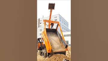 Save time, labor and labor, four-way dump truck, four-way dig with the vehicle